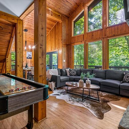 Escape To Sugar Chalet: The Rustic Modern Retreat Gatlinburg Exterior photo
