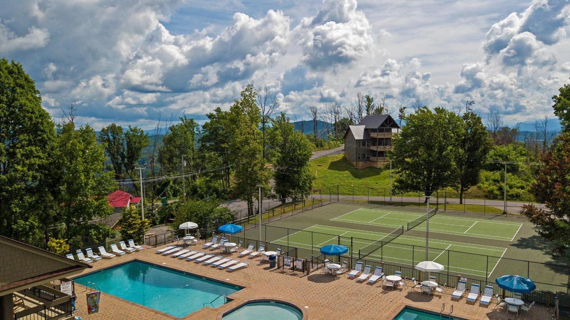 Escape To Sugar Chalet: The Rustic Modern Retreat Gatlinburg Exterior photo
